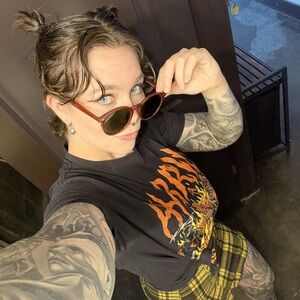 Meet your Posher, Sydney